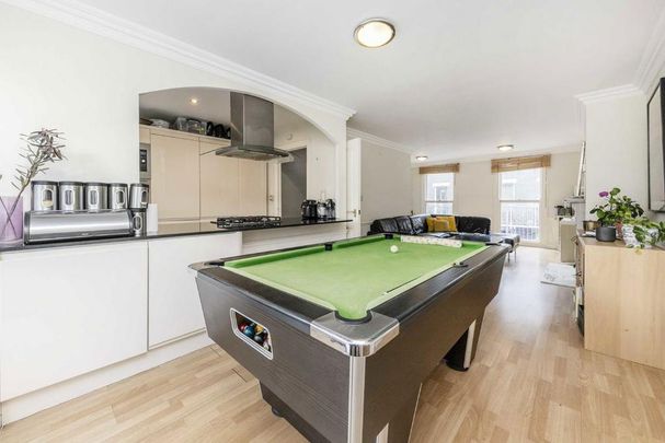 4 bedroom house to rent - Photo 1