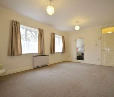 Quinton Gurney House, Keswick Hall, NR4 - Photo 2