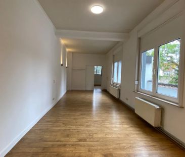 Ruim één-slaapkamerappartement te Halle-centrum - Photo 4