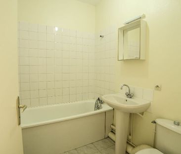 Location Maison 3 pièces 57m² ROUEN 76000 - Photo 3