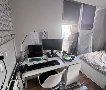 Studio Flat, Regents Rd, LE1 - Photo 1