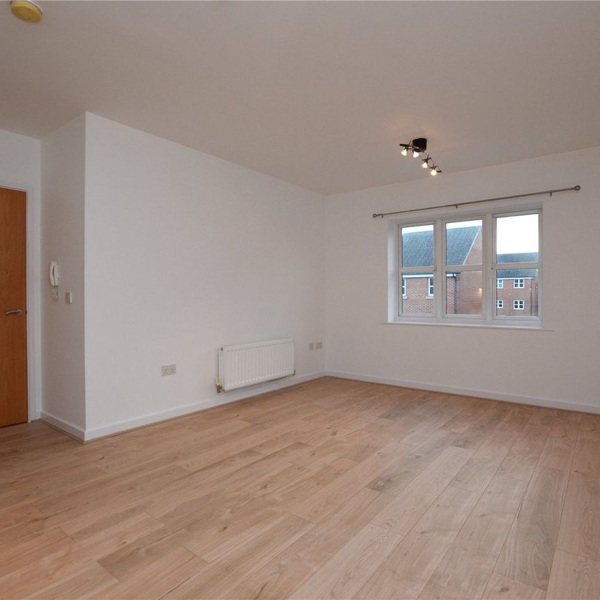 11, Rudstone Court, 6 Ripley Close, East Ardsley, Wakefield, WF3 2FL - Photo 1