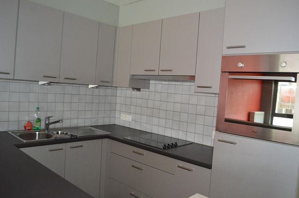 MERE - Ruim appartement in de dorpskern. - Photo 1