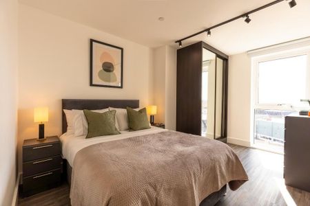 4 bedroom apartment to rent - Photo 4