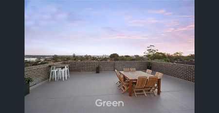 Modern 2-Bedroom Apartment In Prime Location! - Photo 2