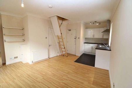 Please Apply Online For This Studio In Eldon Place, Bournemouth, BH4 - Photo 3