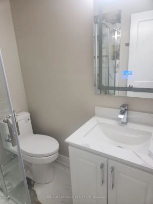 Condo Townhouse For Lease | W9030020 - Photo 1