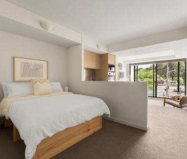 The Hallmark - Fully Furnished Executive Studio - Photo 5