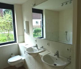 Hier bleiben keine Wünsche offen! Tolle Wohnung mit vielen Extras! - Photo 6