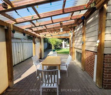 For Lease - 2838 Kingsberry Crescent Unit# Upper, Mississauga, Ontario - Photo 4