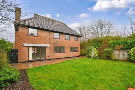 Higher Mead, Lychpit, Basingstoke, Hampshire, RG24 - Photo 5