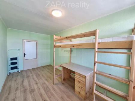 Pronájem bytu 2+kk/B 53 m 2 Praha 9-Hloubětín ul. Kukelská 11. patro výtah panel nezařízený - Photo 4