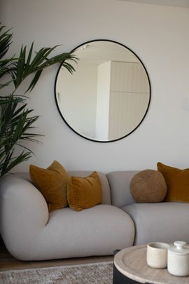 Furnished Split-Level Penthouse with Amazing Views & Off Street Parking! - Photo 1