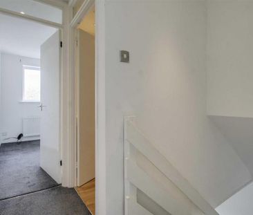 2 bedroom end of terrace house to rent - Photo 6