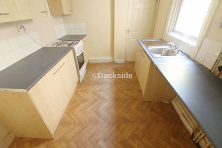 2 bed to rent in Luton Road, Chatham, ME4 - Photo 5