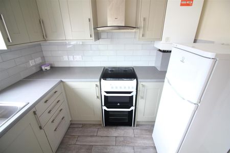 Tiverton Road, Hounslow - Photo 4