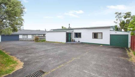 4-BEDROOM HOUSE FOR RENT WITH LARGE ROOMS - Photo 4