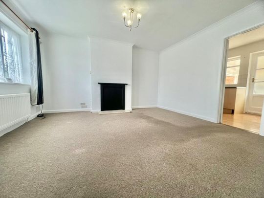 2 bedroom bungalow to rent - Photo 1