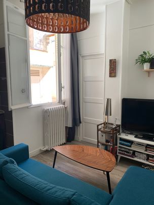 DEUX PIECES RDC SUR COUR 45 rue Jules Guesde - Photo 1