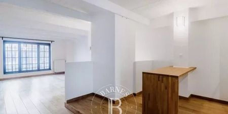 Appartement te huur in Sint-Jans-Molenbeek voor € 2.250 met 3 slaapkamers - Photo 3