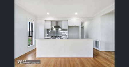 87 Mary St, Morwell, Vic 3840 - Photo 2