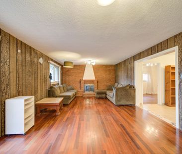 For Lease - 2908 Victoria Park Avenue, Toronto, Ontario - Photo 2