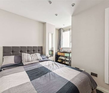 PETS FRIENDLY. MANAGED BY SAVILLS. A contemporary one bedroom flat close to Paddington station and Hyde Park - Photo 1