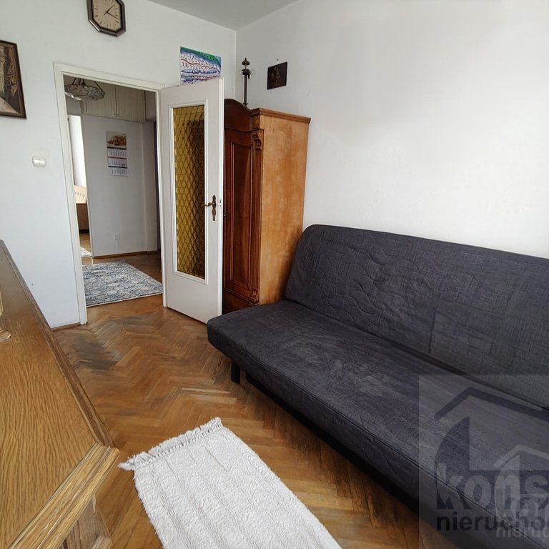 Trzypokojowe mieszkanie na osiedlu - Photo 1
