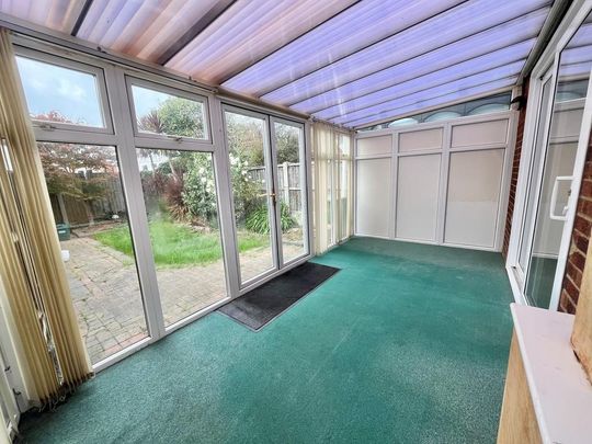 3 bedroom semi-detached house to rent - Photo 1