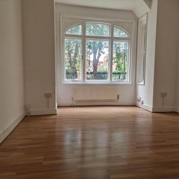 Room in a Shared Flat, East Dulwich Grove, SE22 - Photo 1