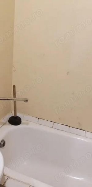 Garsoniera pentru inchiriat in zona Piata Romana - Fotografie 2