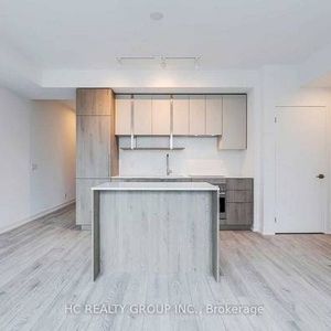 Yonge & Finch Bright +Spacious 2Bdrm Corner Open Concept Kitchen - Photo 2