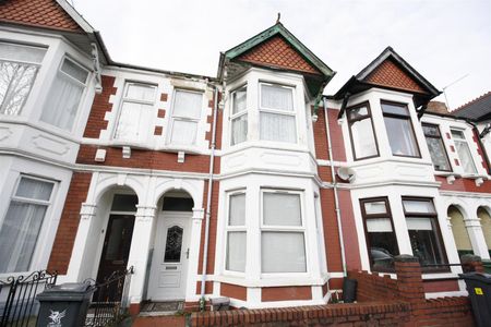 5 Bed House To Let On Australia Road Cardiff - Photo 2