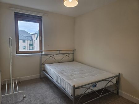 2 bedroom flat to rent - Photo 5