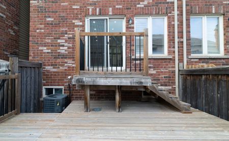 For Lease - 107 Frenchpark Circle, Brampton, Ontario - Photo 2