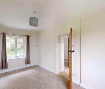 2 bedroom House To Let - Photo 5