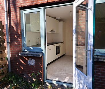 Appartement te huur: Dirk Vreekenstraat 32 1019 GD Amsterdam - Photo 2