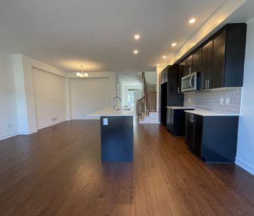 For Lease - 640 RATHBURN Lane, Leitrim, Ontario - Photo 6