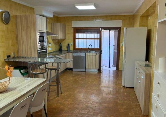 Luxury 5 room Detached House for rent in Santa Pola, Spain