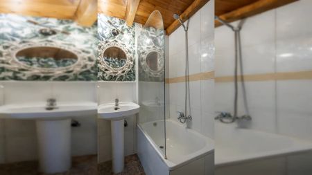 1-bedroom apartment for rent in Embajadores, Madrid - Photo 5