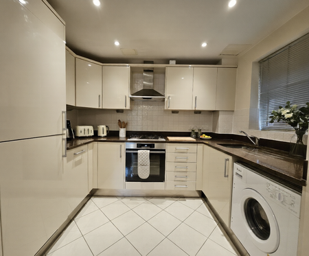 1 bedroom apartment to rent - Photo 4