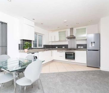 Fairfield Road, UB8 - Photo 1