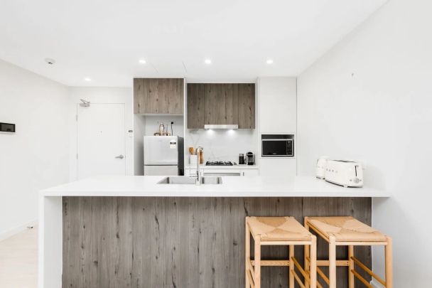 203/8 Thorogood Boulevard, - Photo 1