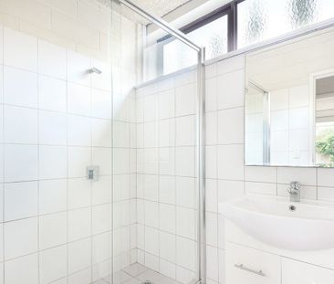 *REGISTER TO INSPECT VIA REALESTATE.COM.AU LINK & PHOTO ID MUST BE ... - Photo 6