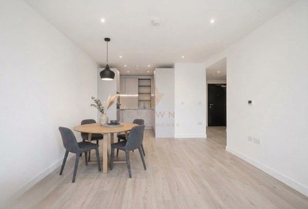 Scarlet Court, Woodberry Down - Photo 2