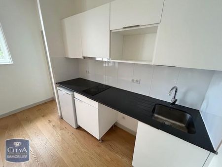 Location Appartement 1 pièce 24m² NANTES 44300 - Photo 2