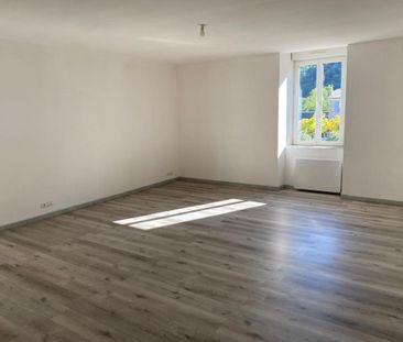 Location Appartement 3 pièces 93m² BESSEGES 30160 - Photo 1