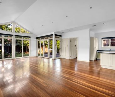 14 Winifred Street, Northcote VIC 3070 - House For Rent | Domain - Photo 2