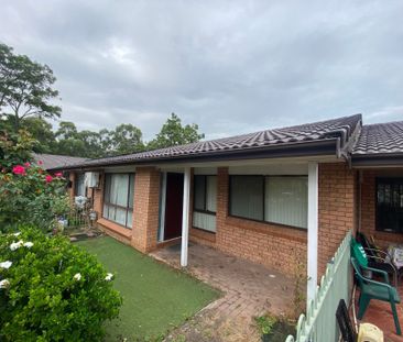 Light-Filled 3 Bedroom Villa in Quiet, Private Location - Photo 5