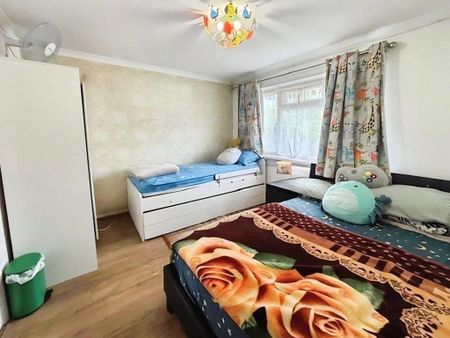 2 bedroom detached house to rent - Photo 4